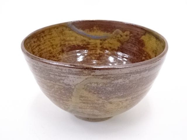 作家物　灰釉茶碗